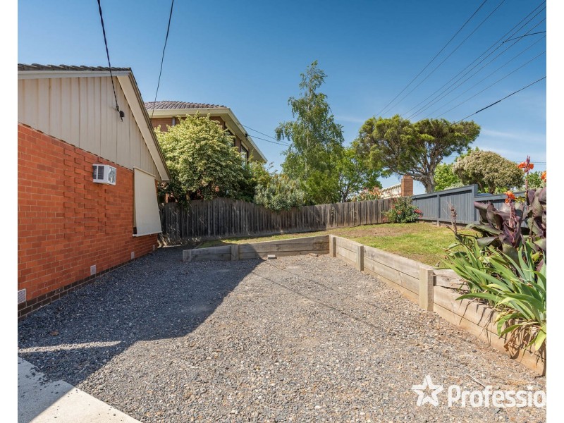 12 Crown Point, Chirnside Park VIC 3116