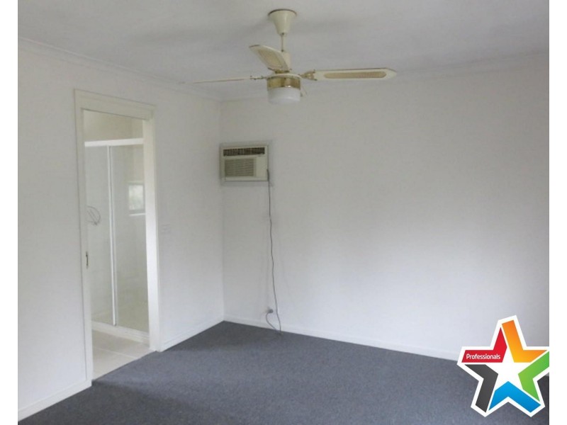 319 Wonga Road, Warranwood VIC 3134