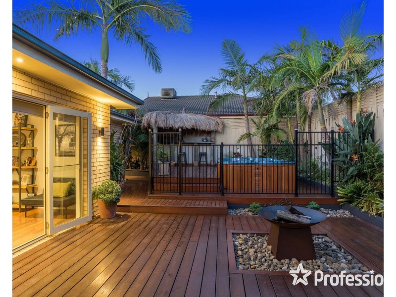 49 Larbert Road, Mooroolbark VIC 3138