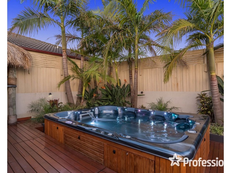49 Larbert Road, Mooroolbark VIC 3138