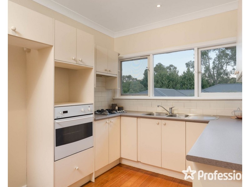 115 Mount View Parade, Croydon VIC 3136