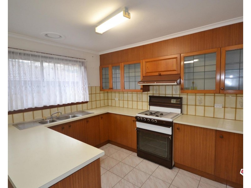 17 Baker Street, Lilydale VIC 3140