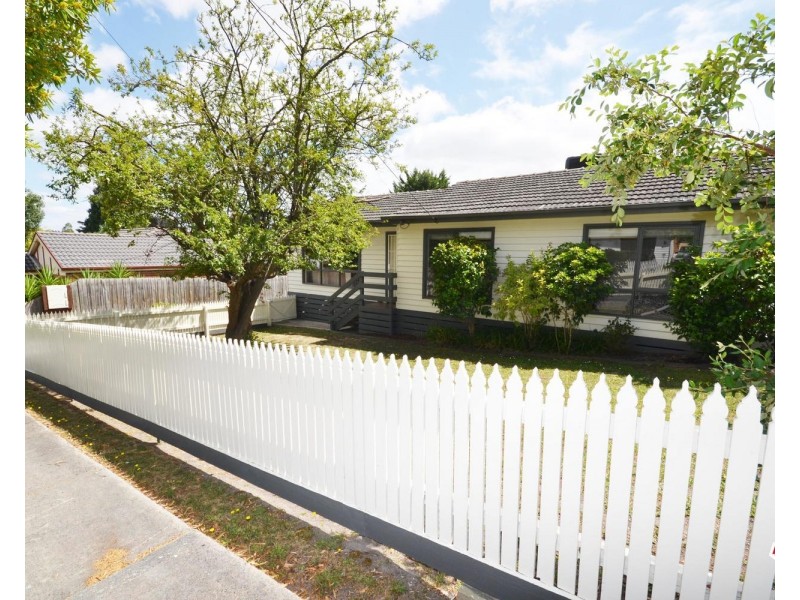 26 Dunoon Street, Mooroolbark VIC 3138