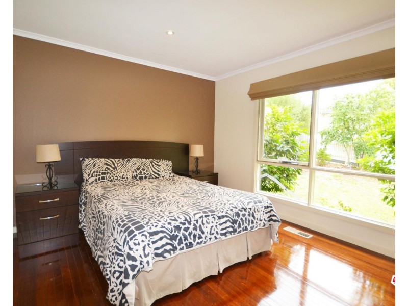 26 Dunoon Street, Mooroolbark VIC 3138