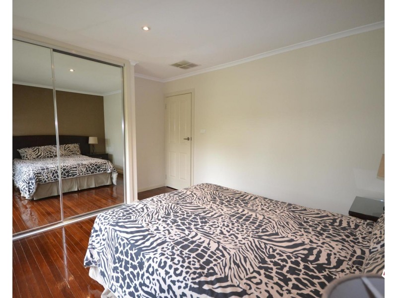 26 Dunoon Street, Mooroolbark VIC 3138