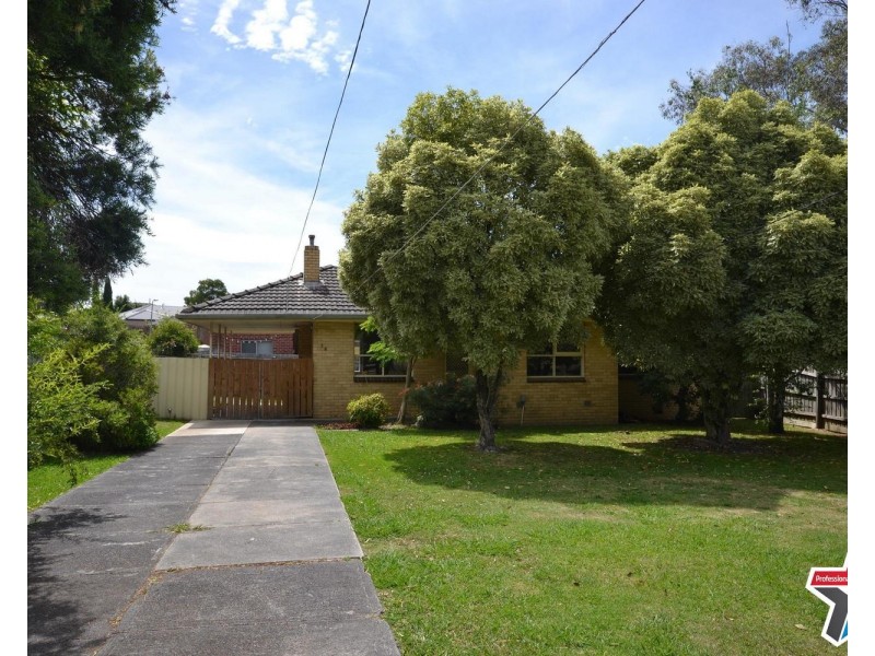 28 Dryden Concourse, Mooroolbark VIC 3138