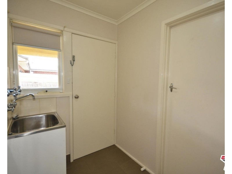 28 Dryden Concourse, Mooroolbark VIC 3138