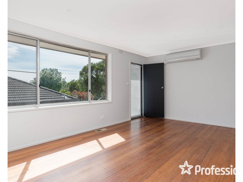 3/5 Felix Grove, Mooroolbark VIC 3138
