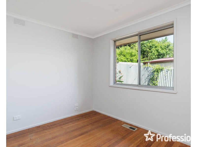 3/5 Felix Grove, Mooroolbark VIC 3138