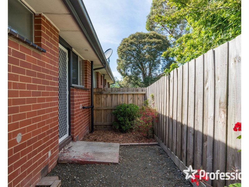 3/5 Felix Grove, Mooroolbark VIC 3138