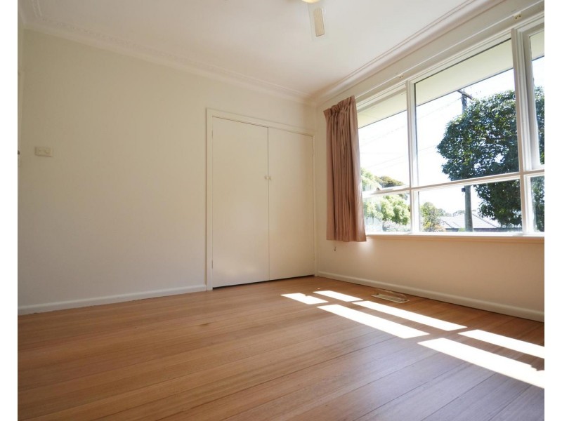 53 Sunbeam Avenue, Ringwood East VIC 3135