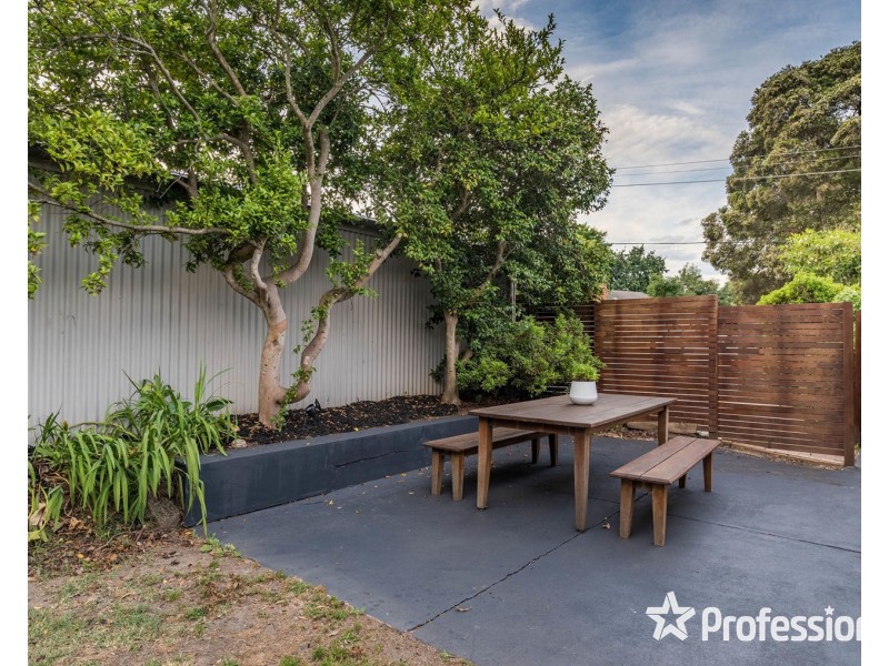 63 Allendale Road, Croydon VIC 3136