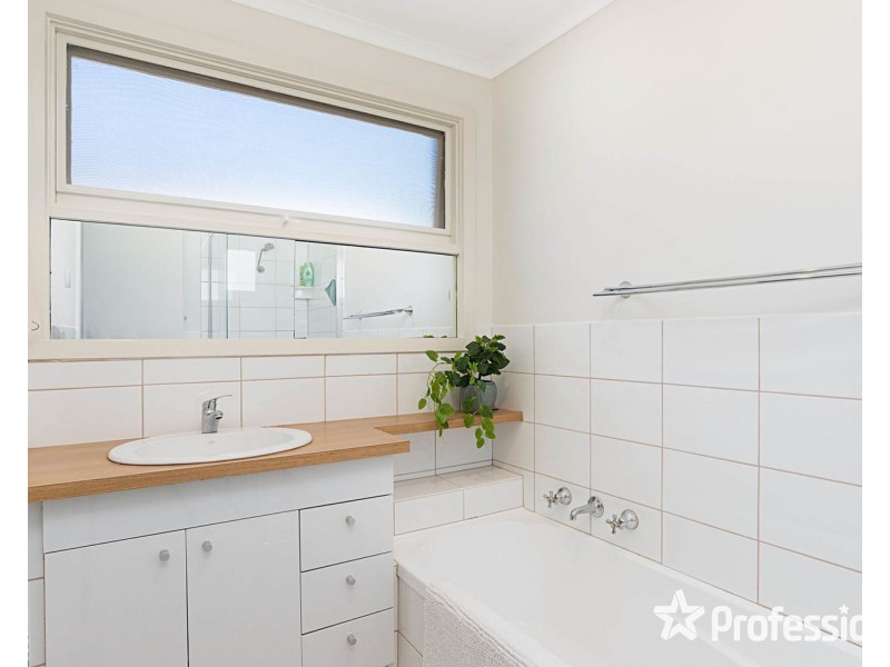 39 The Boulevard, Montrose VIC 3765