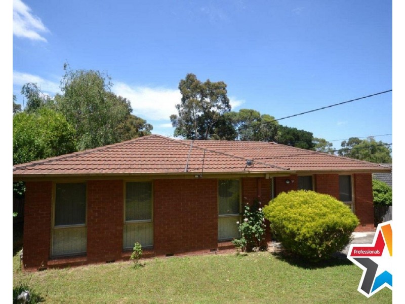 48 Winyard Drive, Mooroolbark VIC 3138