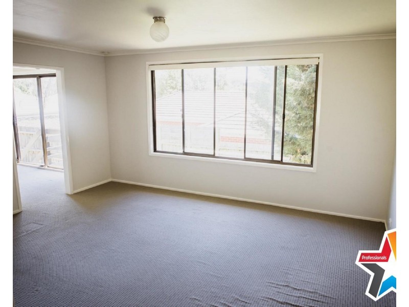 15 Sheldon Avenue, Mooroolbark VIC 3138