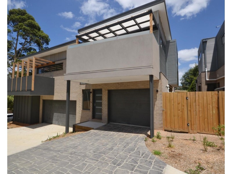 1 Floral Court, Mooroolbark VIC 3138