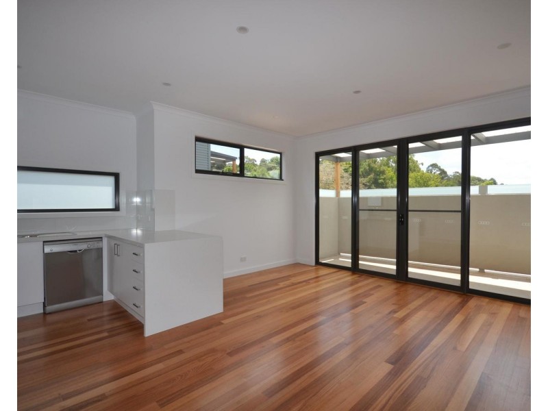 1 Floral Court, Mooroolbark VIC 3138