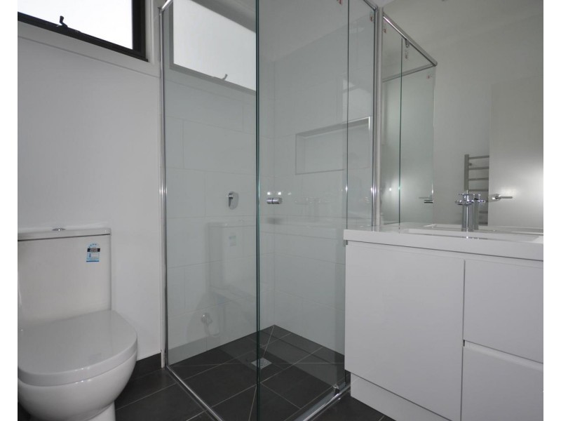 1 Floral Court, Mooroolbark VIC 3138