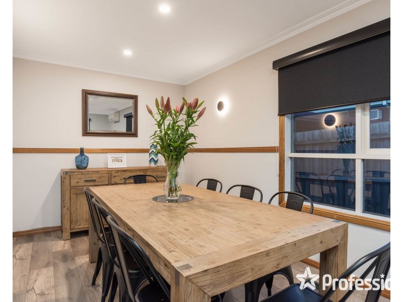 67 Pembroke Road, Mooroolbark VIC 3138