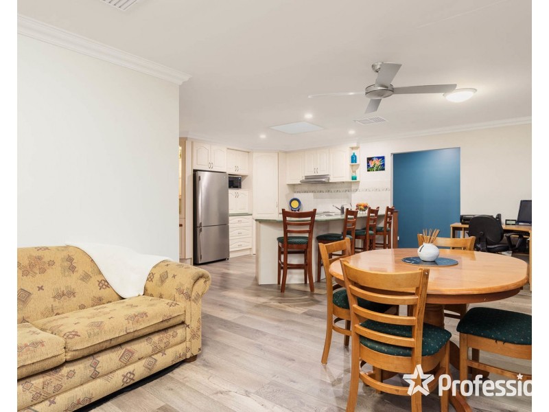 67 Pembroke Road, Mooroolbark VIC 3138