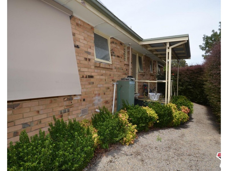 59 Pembroke Road, Mooroolbark VIC 3138