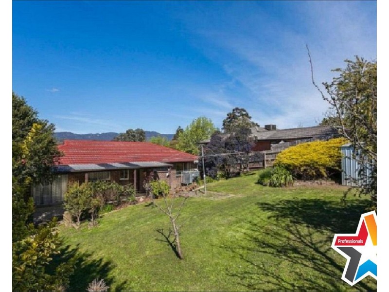 69 Carronvale Road, Mooroolbark VIC 3138