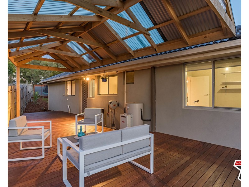 237 Manchester Road, Mooroolbark VIC 3138