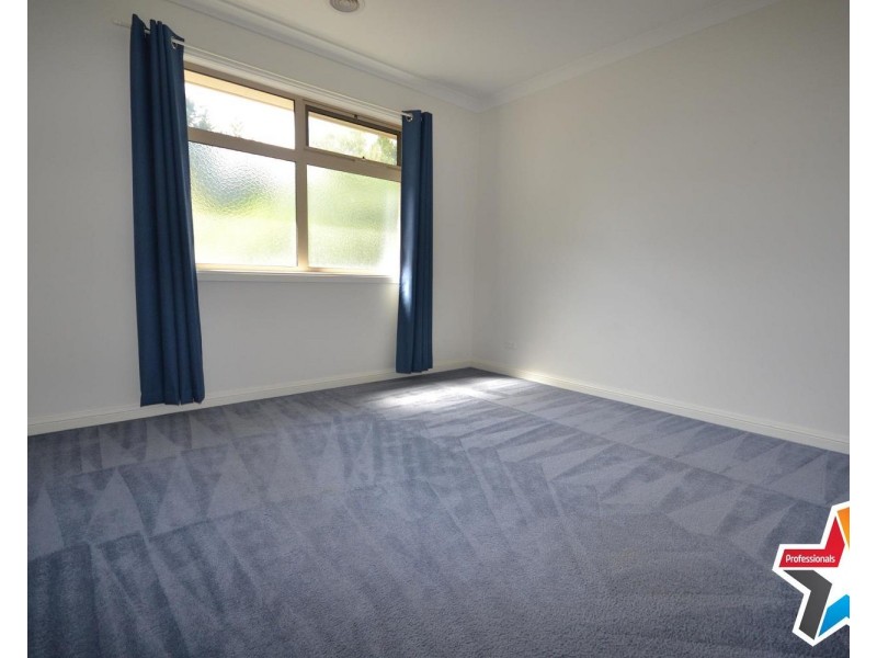 1/4-6 Cambridge Road, Mooroolbark VIC 3138