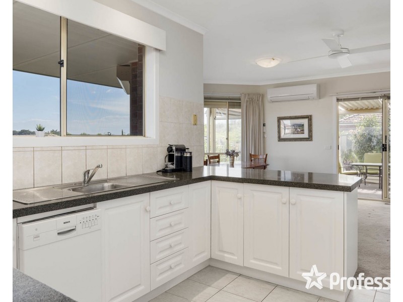 14 Hillrise Crescent, Chirnside Park VIC 3116