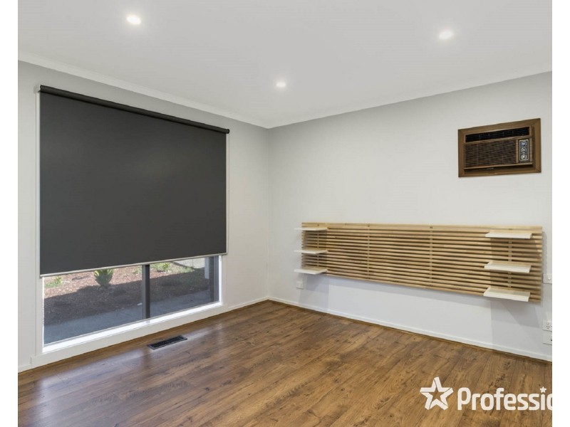 4 East Link, Chirnside Park VIC 3116