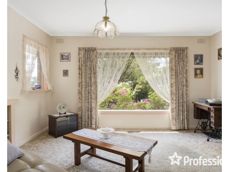 3 Hansen Road, Kilsyth VIC 3137