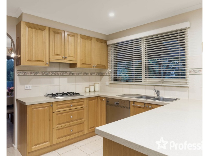 2 Great Oak Court, Mooroolbark VIC 3138