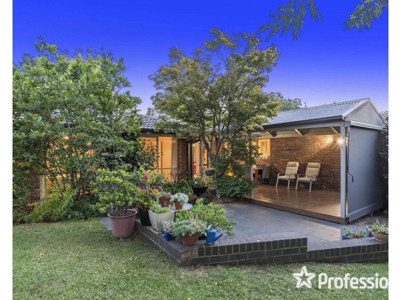 2 Great Oak Court, Mooroolbark VIC 3138
