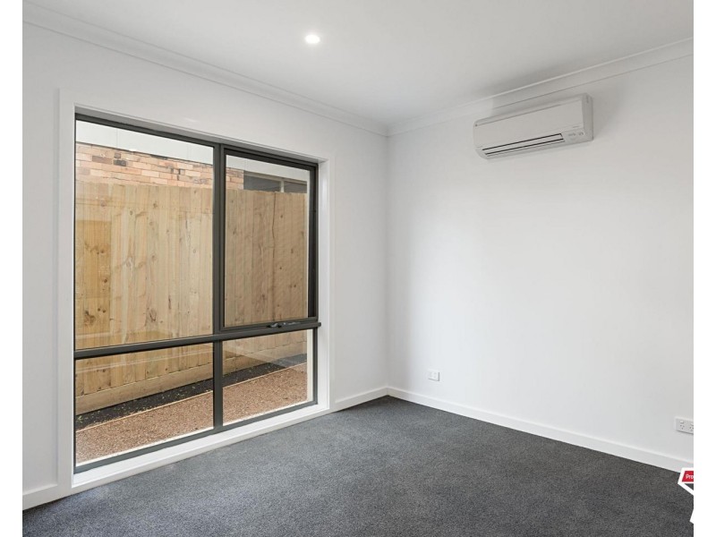 1/78 Croydondale Drive, Mooroolbark VIC 3138