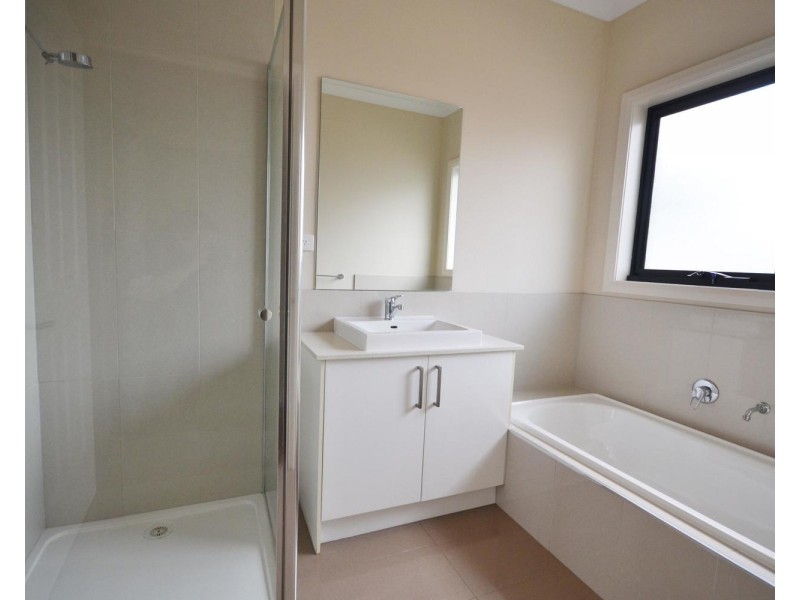 15a Balmoral Street, Kilsyth VIC 3137