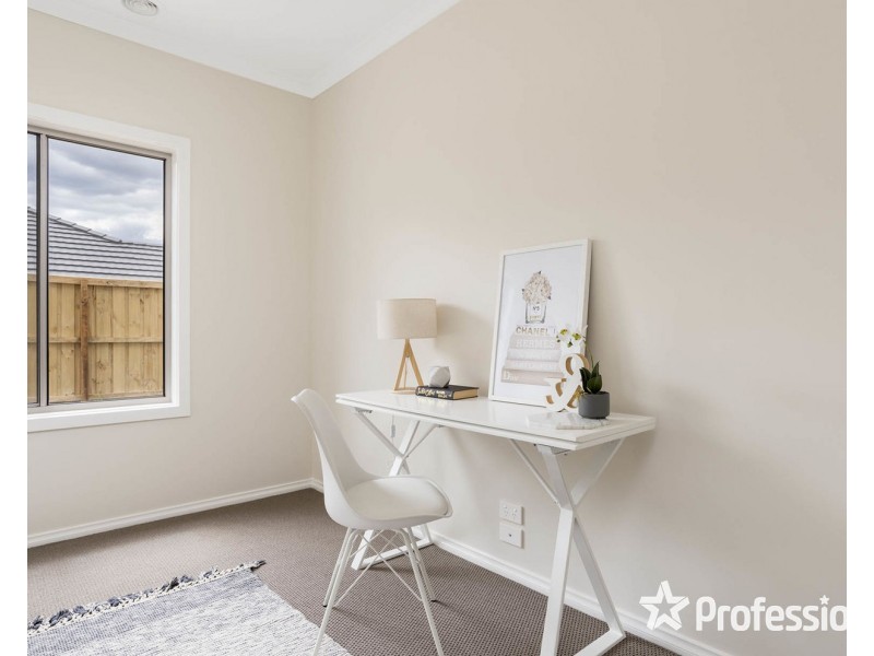 14 Camden Drive, Chirnside Park VIC 3116