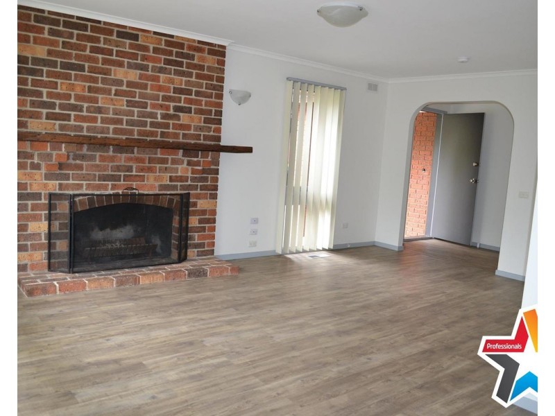 2 Contour Court, Chirnside Park VIC 3116