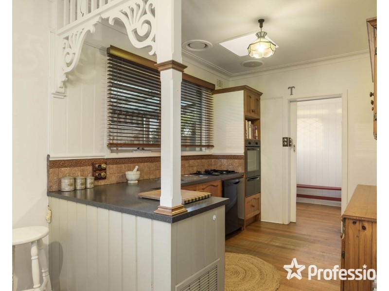 5 Evon Avenue, Ringwood East VIC 3135