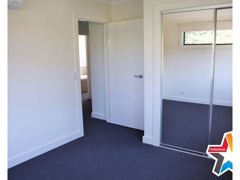 20a Swinburne Avenue, Mooroolbark VIC 3138