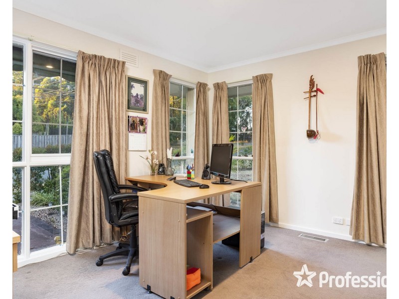 88 Cambridge Road, Kilsyth VIC 3137