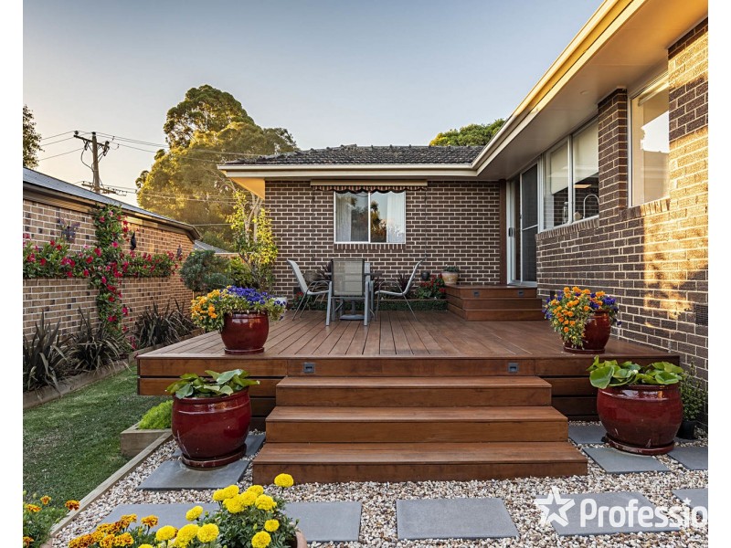 88 Cambridge Road, Kilsyth VIC 3137