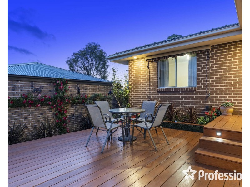 88 Cambridge Road, Kilsyth VIC 3137