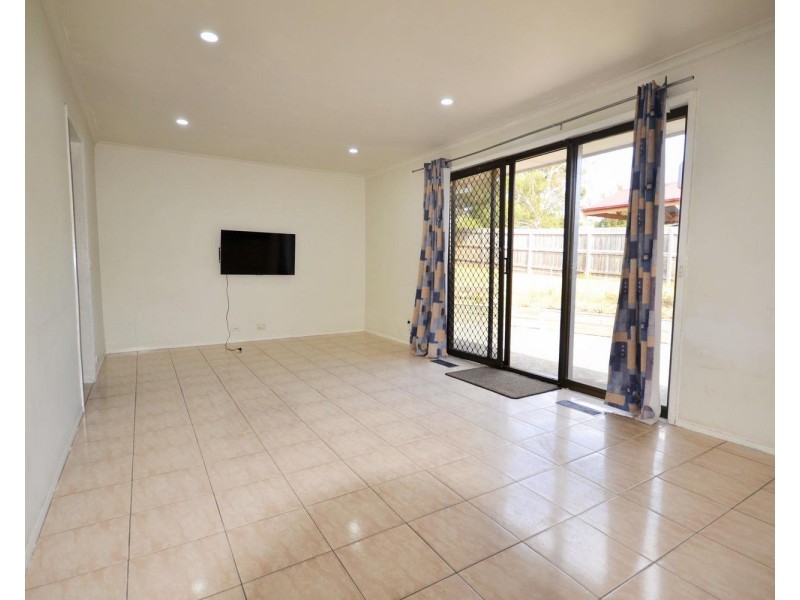 44 Highview Drive, Mooroolbark VIC 3138