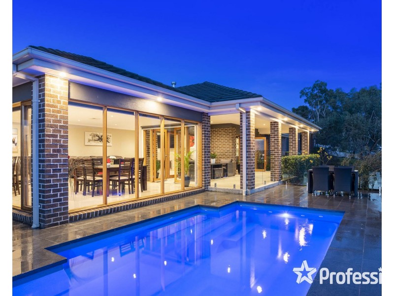 6 Classic Drive, Mooroolbark VIC 3138