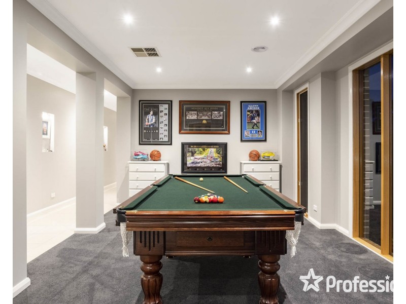 6 Classic Drive, Mooroolbark VIC 3138