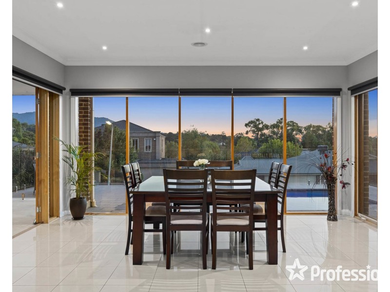 6 Classic Drive, Mooroolbark VIC 3138