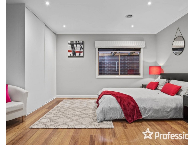 6 Classic Drive, Mooroolbark VIC 3138