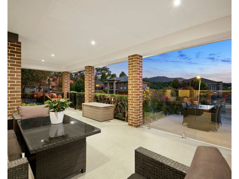 6 Classic Drive, Mooroolbark VIC 3138