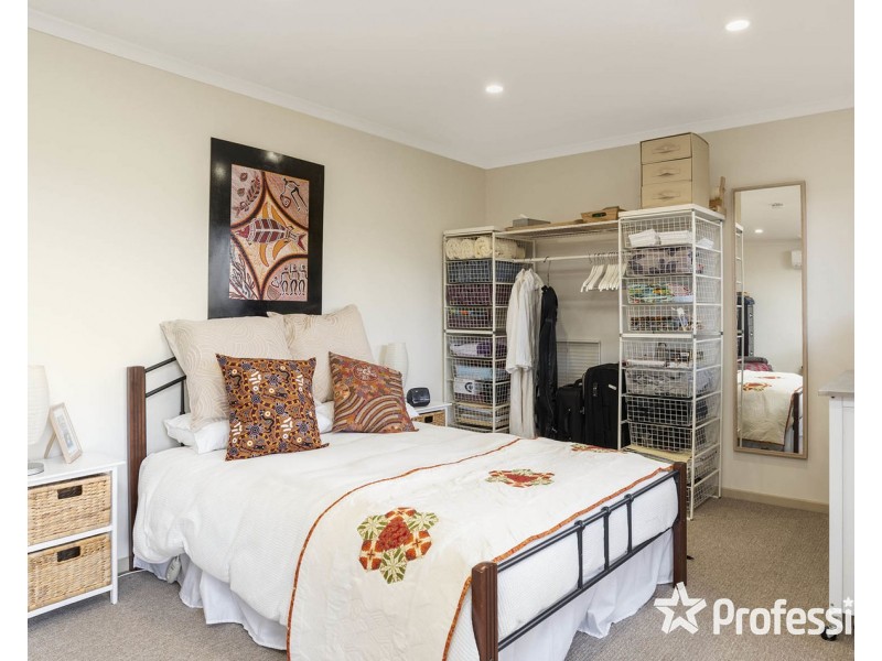 22 Carole Avenue, Chirnside Park VIC 3116