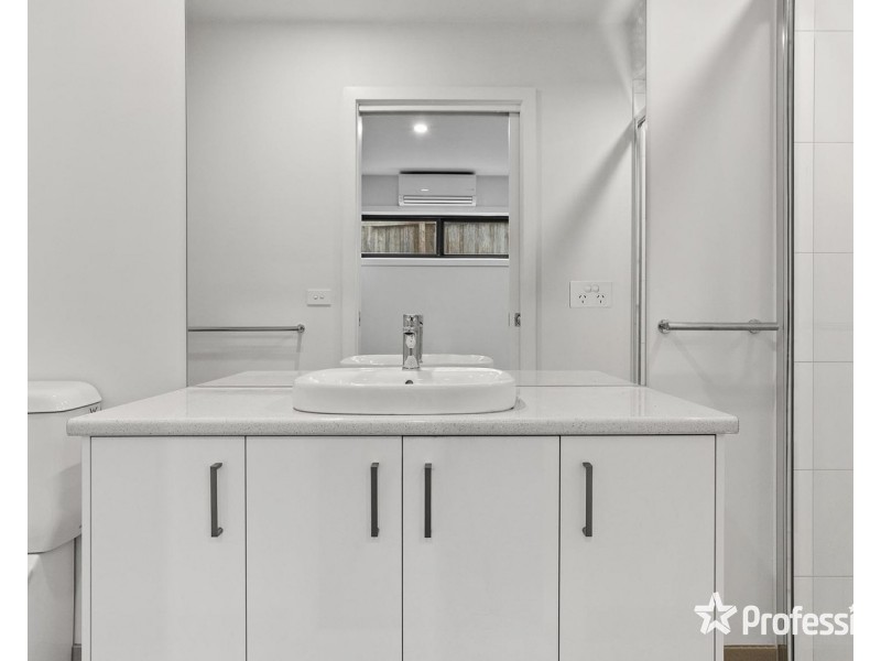 4 & 5/74 Clarke Street, Lilydale VIC 3140